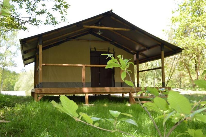Hotel Domaine Des Etangs De Taysse Espagnac Zewnętrze zdjęcie