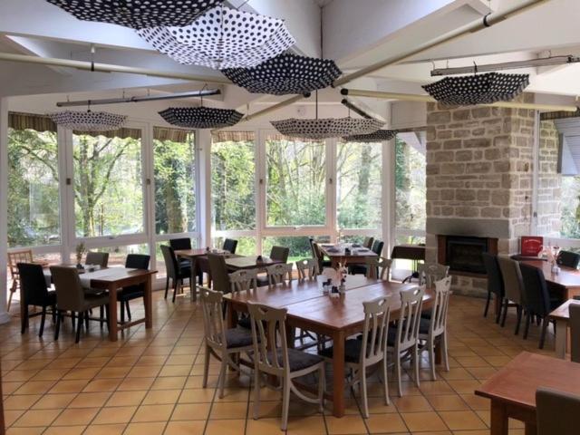 Hotel Domaine Des Etangs De Taysse Espagnac Zewnętrze zdjęcie