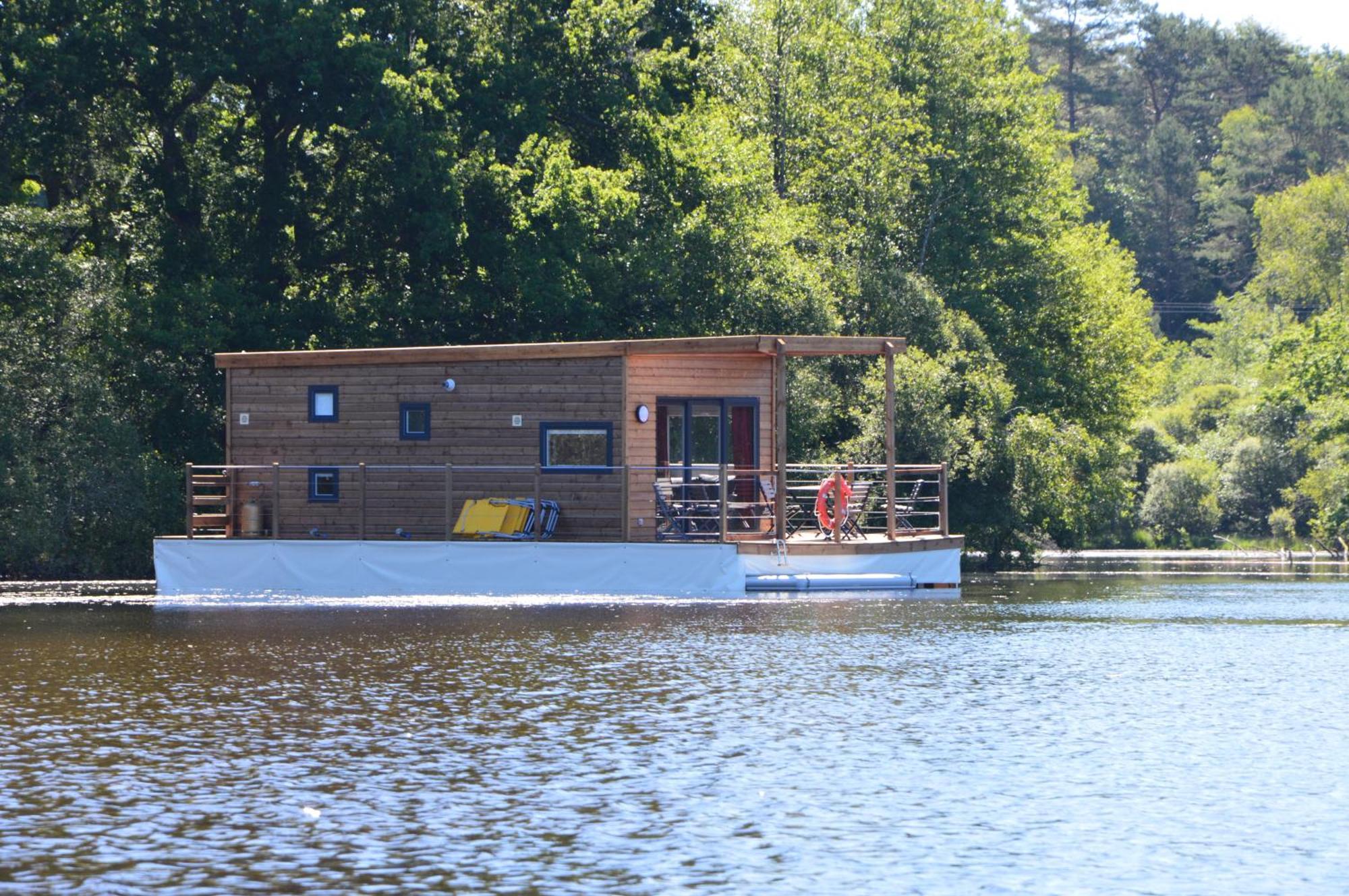 Hotel Domaine Des Etangs De Taysse Espagnac Zewnętrze zdjęcie